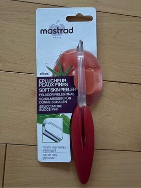 Mastrad Soft Skin Peeler - Red High Quality BNIP